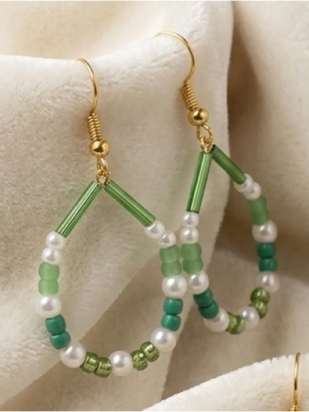 ❤️Green Beaded Teardrop Earrings